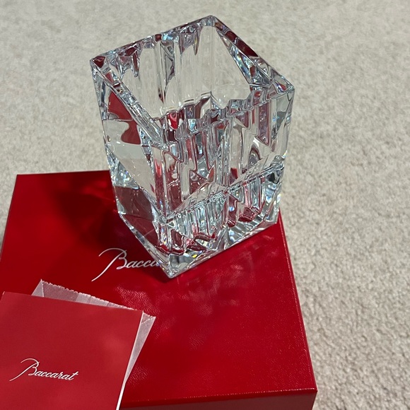 Baccarat Crystal Vase / Pencil Holder Brand New in red box w authentic card - Picture 6 of 10